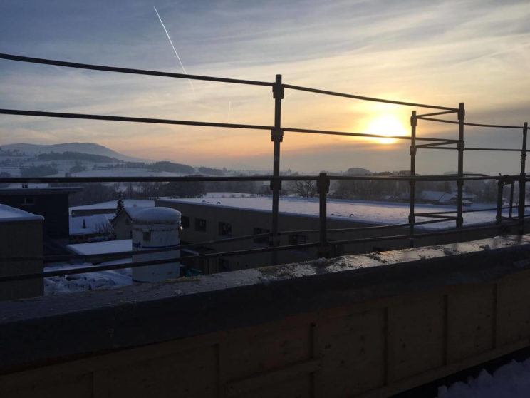 Überbauung Waldegg in Alterswil, Abendstimmung im Februar 2019