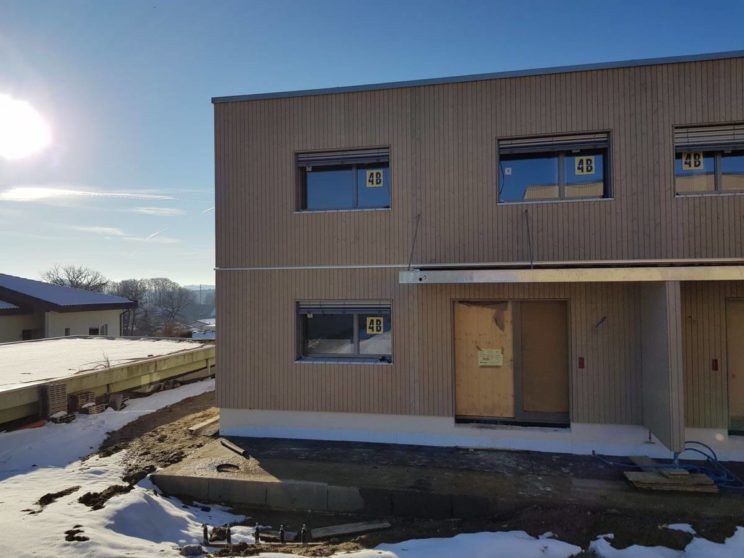 Überbauung Waldegg in Alterswil, Haus 5 Eingangsbereich im Februar 2019