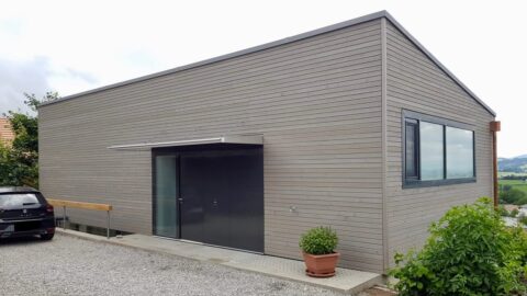 Die neue Holzfassade (nachher)