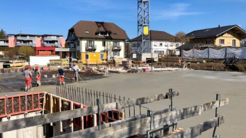 Betonieren der Decke über dem UG