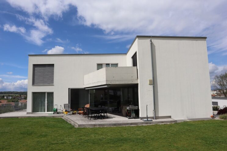 Fassadenrenovation Einfamilienhaus vorher