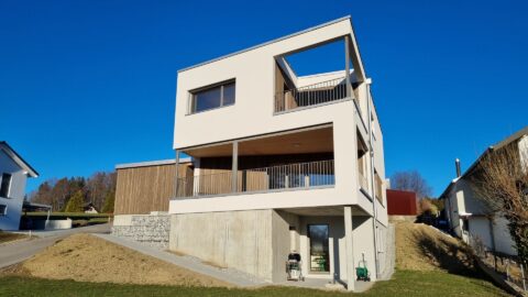 Aussenansicht mit Holzrahmenbau